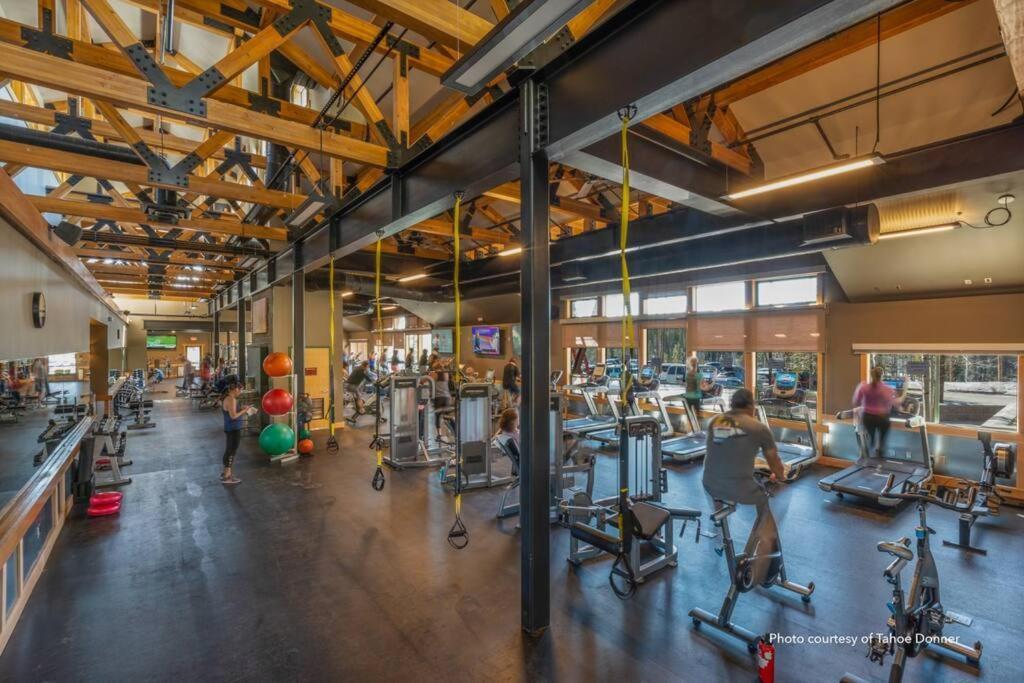 3Br Tahoe Donner Cabin With Hoa Perks Like Pools Hot-Tub Minutes To Trails Lake Golf Truckee Exteriér fotografie